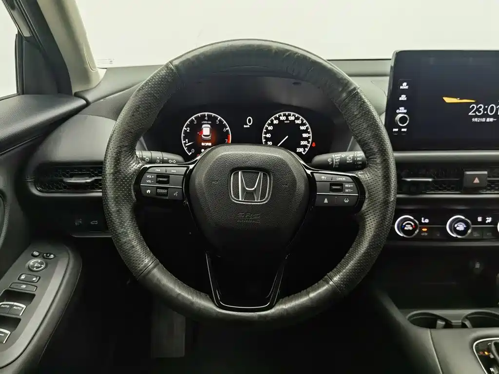 Honda ZR-V — фото 11