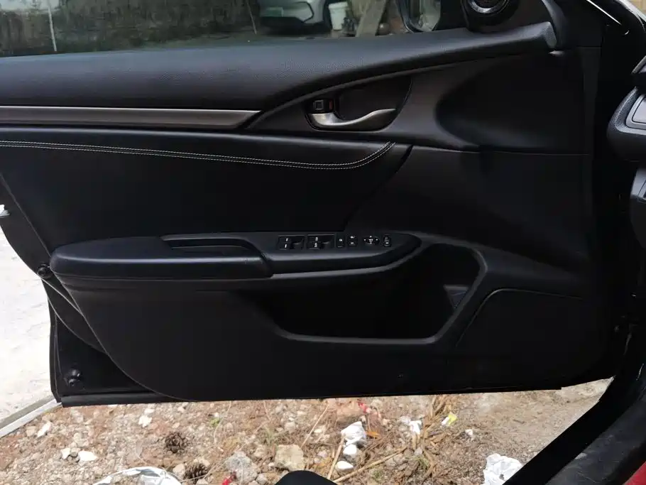 Honda Civic — фото 7