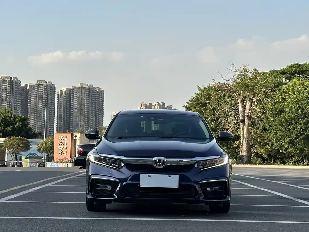 Honda Inspire — фото 2