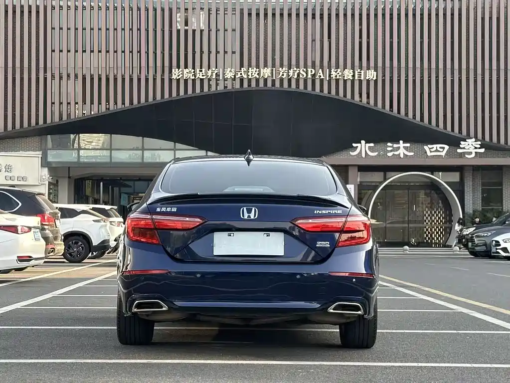 Honda Inspire — фото 15
