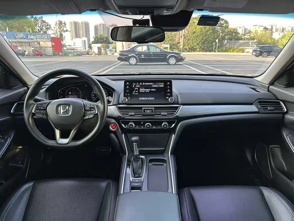 Honda Inspire — фото 7