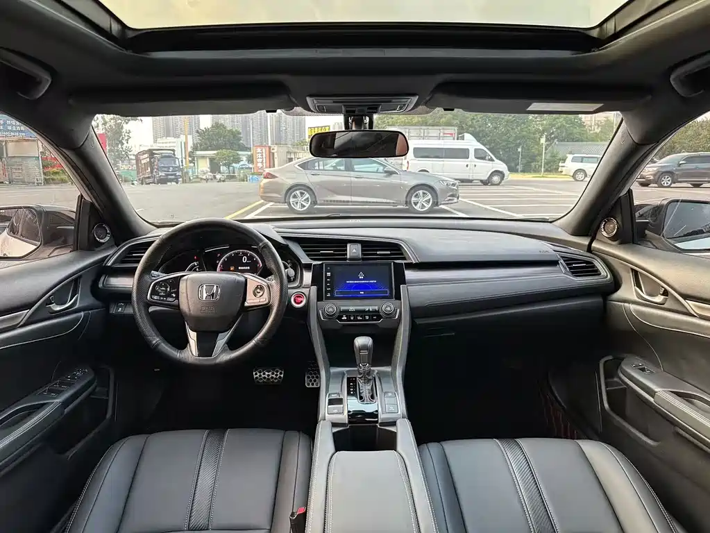 Honda Civic — фото 5