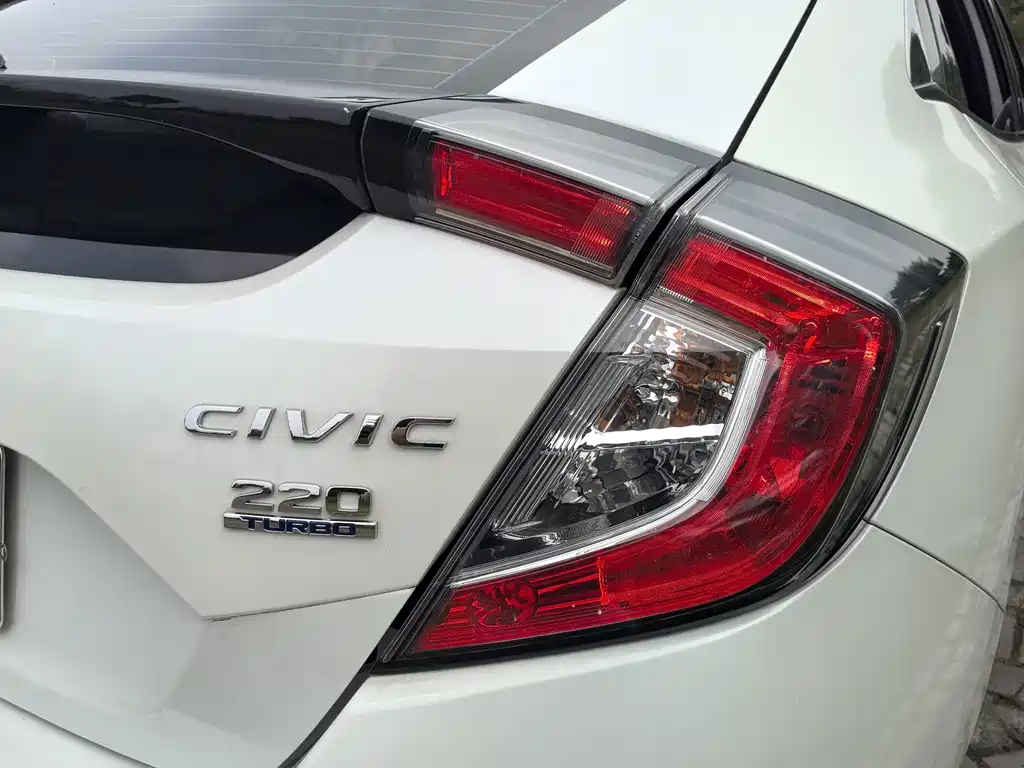 Honda Civic — фото 15