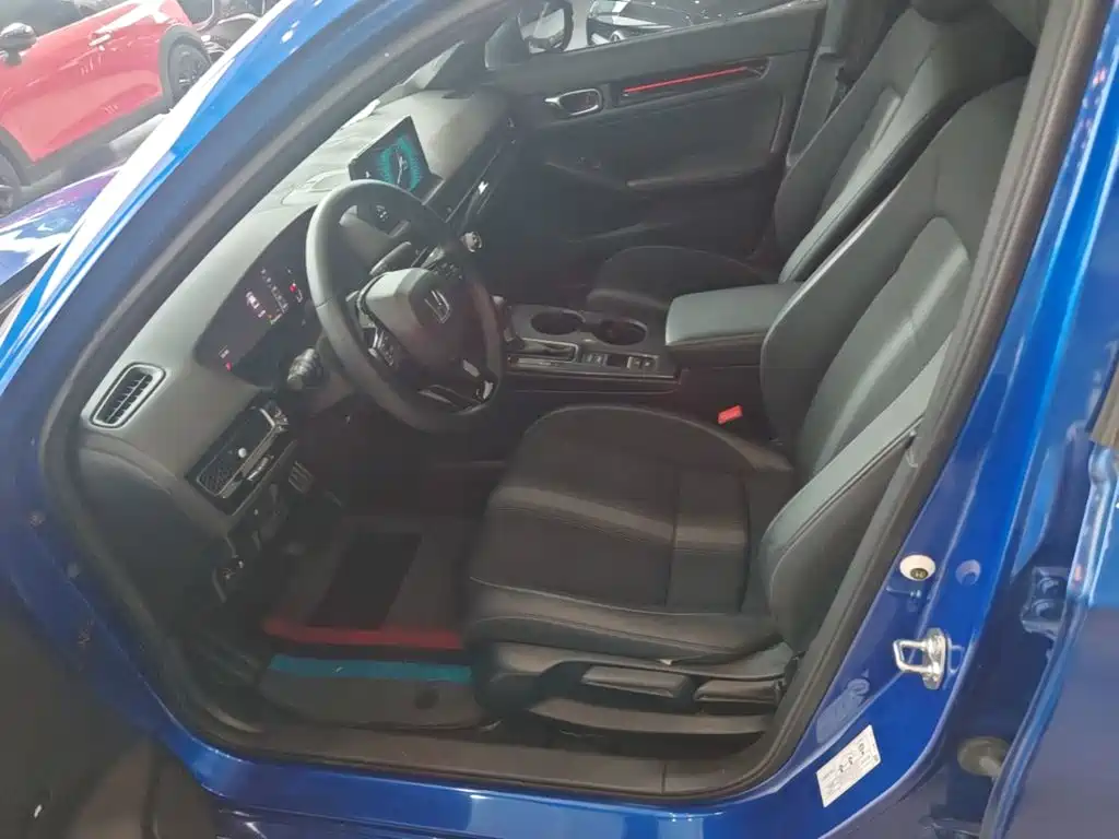 Honda Civic — фото 15