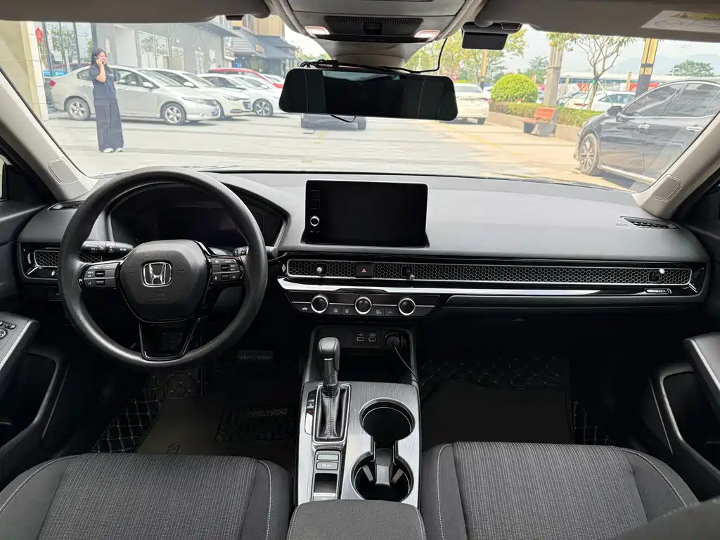 Honda Civic — фото 8