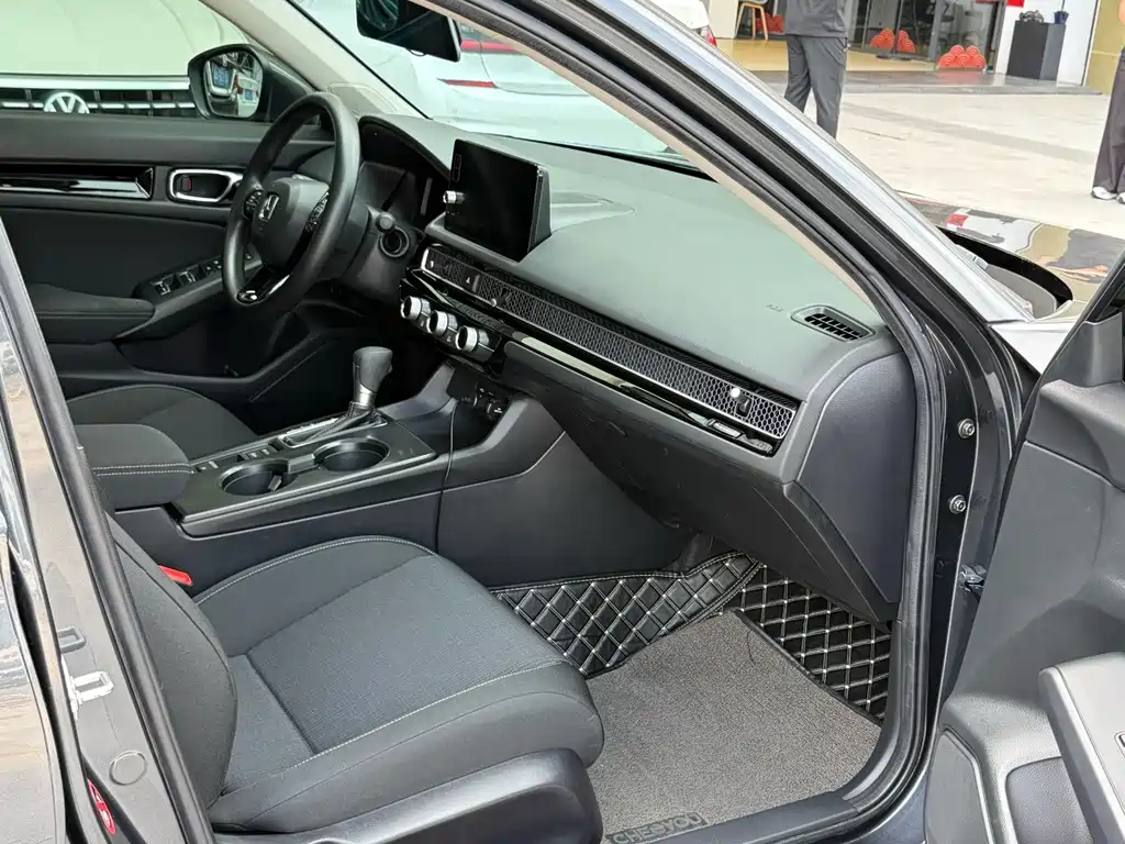 Honda Civic — фото 9