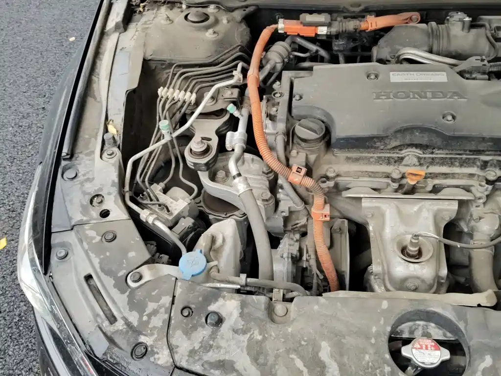 Honda Accord — фото 20