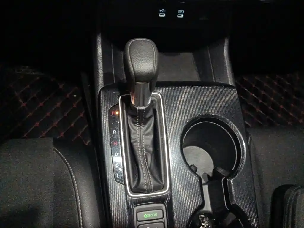 Honda Civic — фото 15