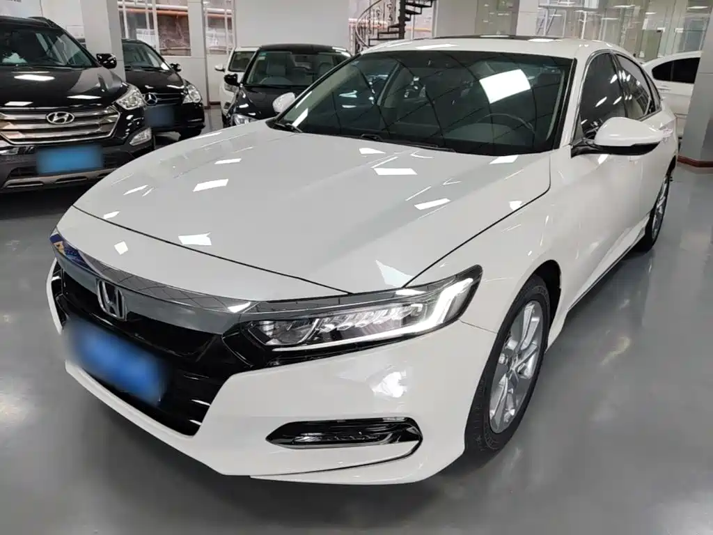 Honda Accord — фото 2