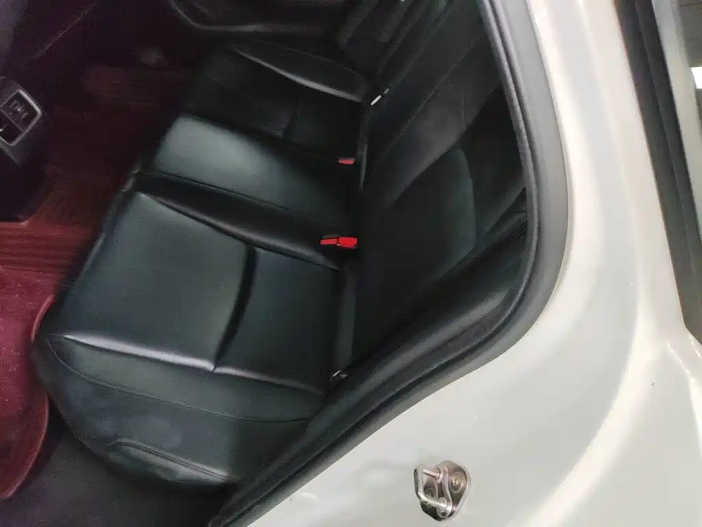 Honda Accord — фото 17