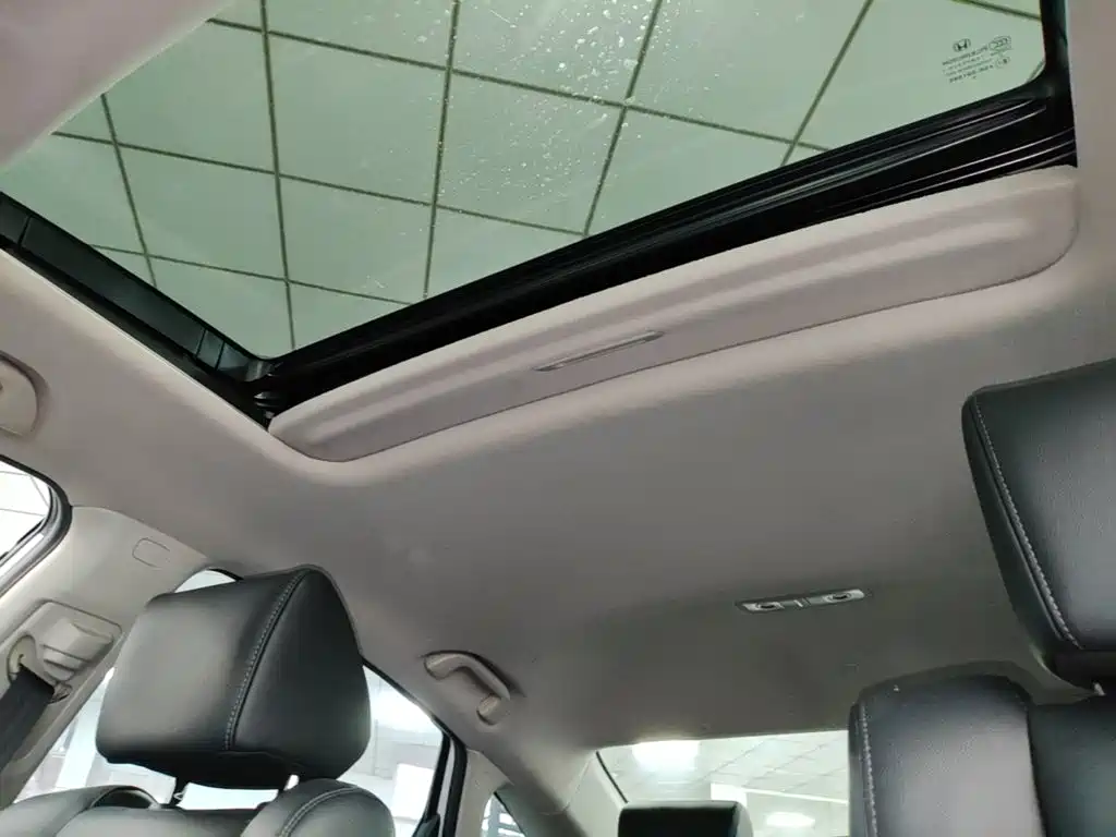Honda Accord — фото 18
