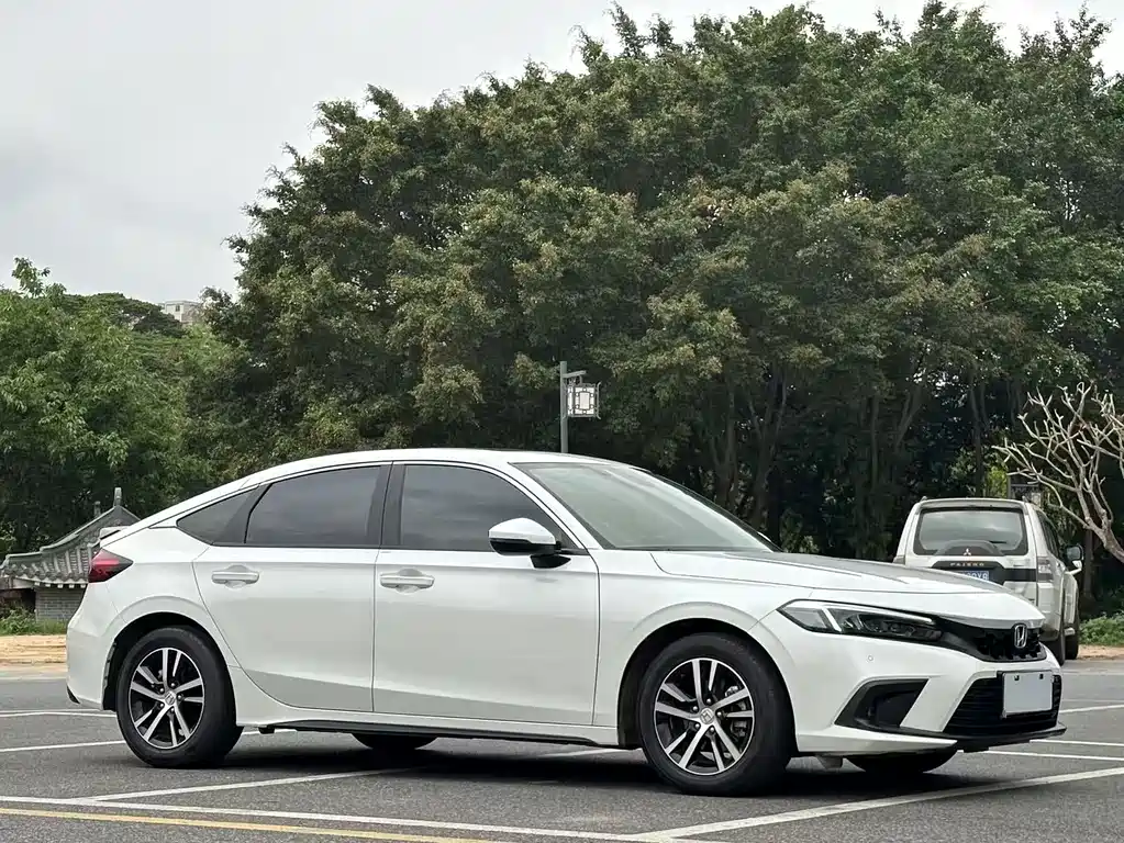 Honda Civic — фото 3