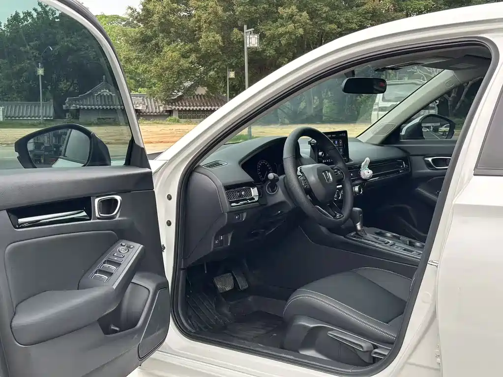 Honda Civic — фото 4
