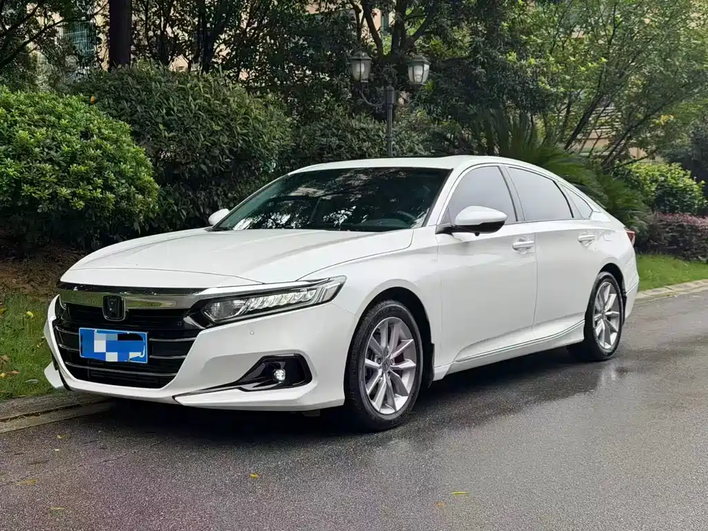 Honda Accord — фото 2