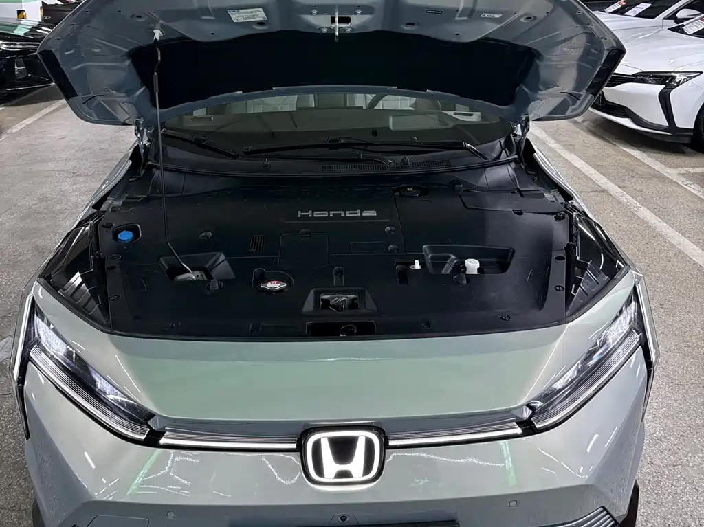 Honda Lieguan e:NS2 — фото 17