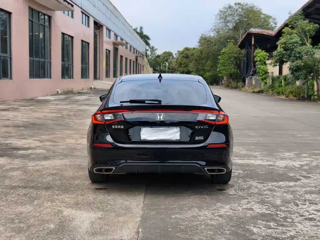 Honda Civic — фото 7