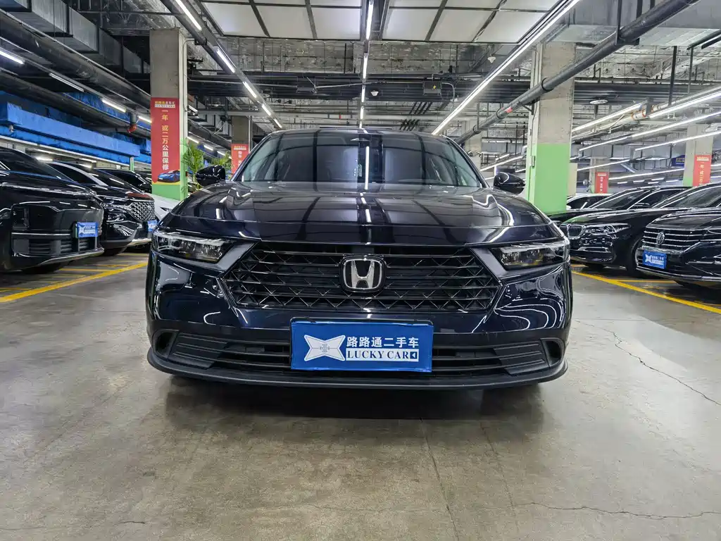Honda Accord — фото 2