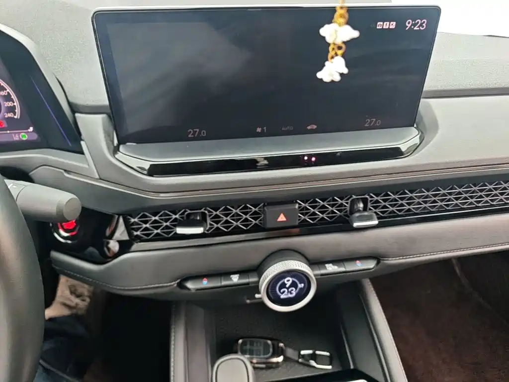 Honda Accord — фото 13