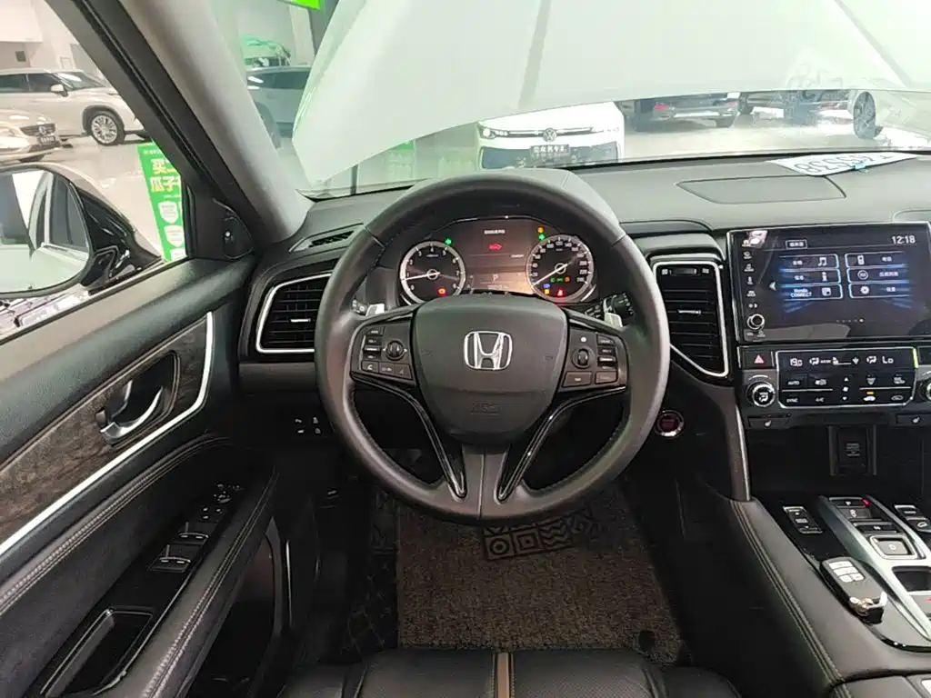 Honda UR-V — фото 11