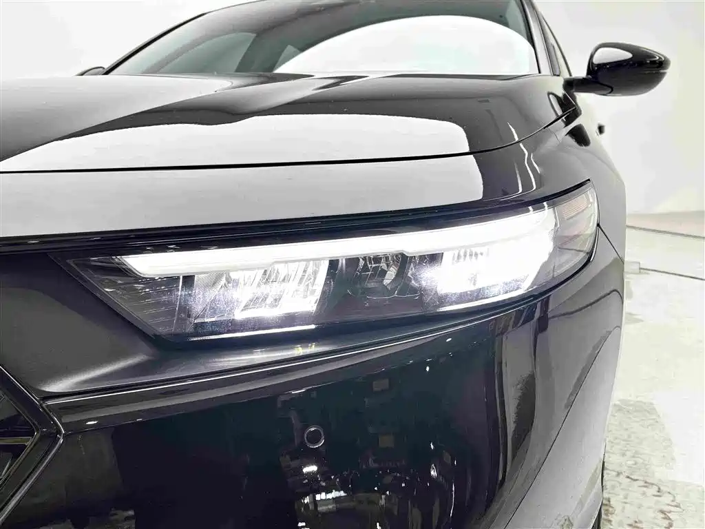 Honda Accord — фото 5