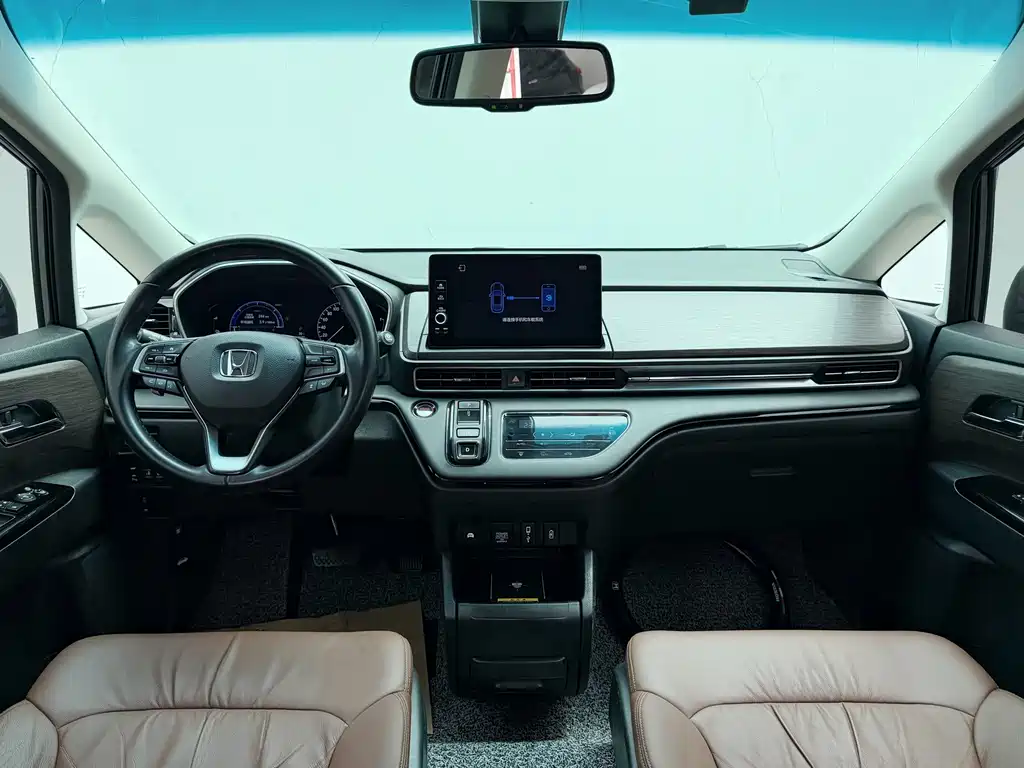 Honda Odyssey — фото 10