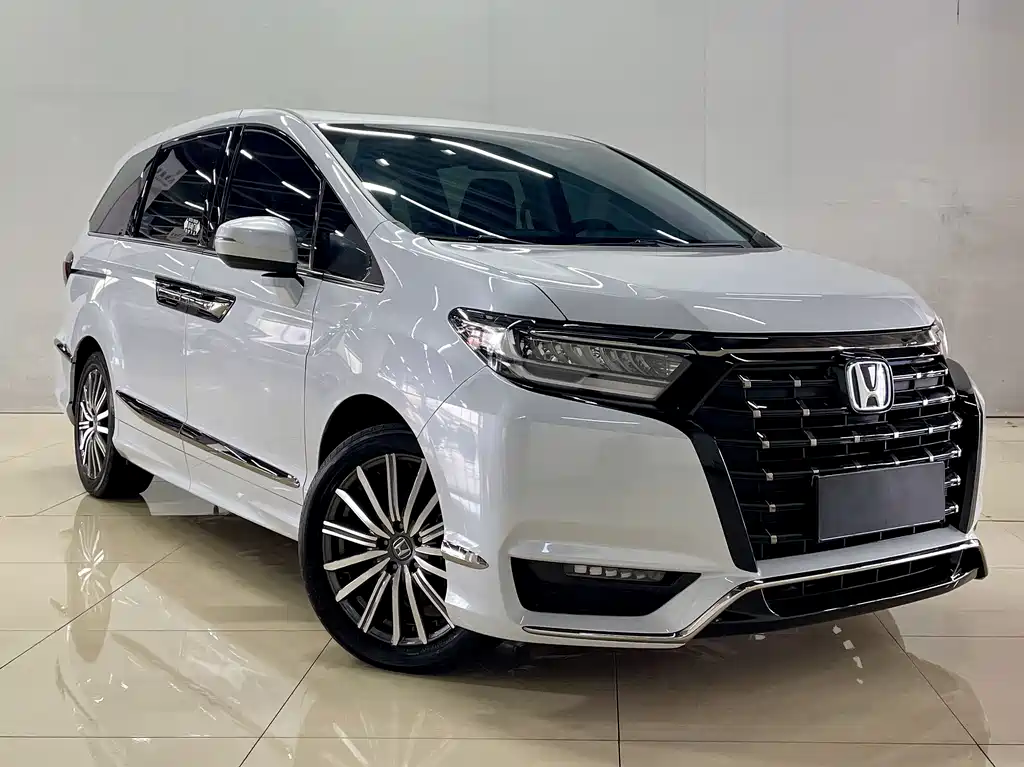 Honda Elysion — фото 2