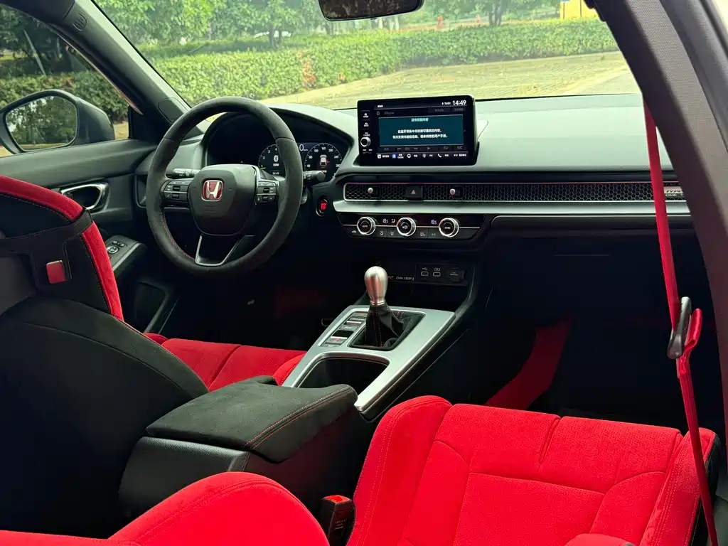 Honda Civic (Import) — фото 18