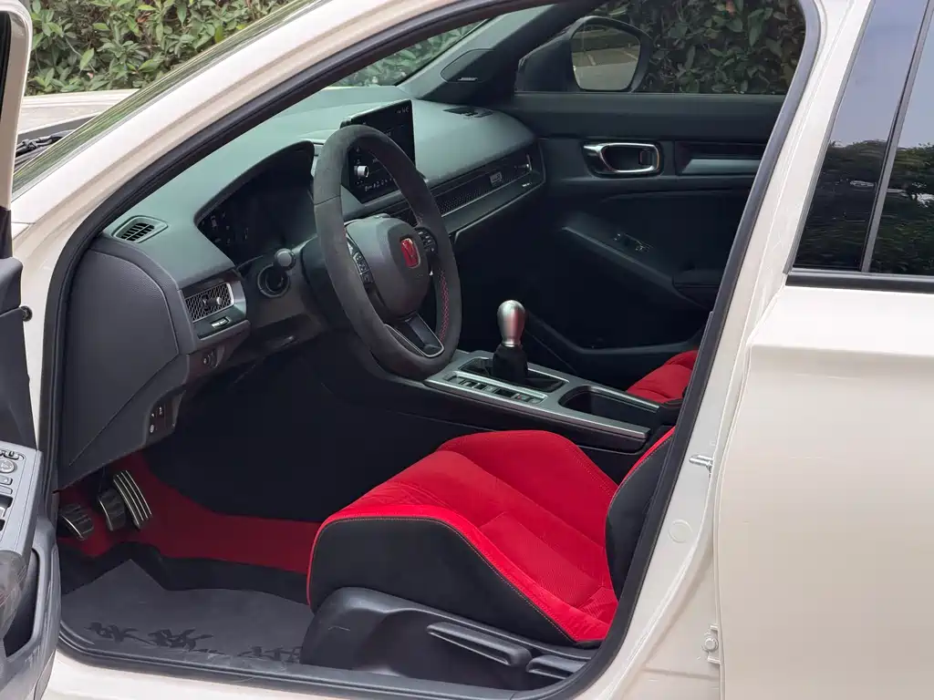 Honda Civic (Import) — фото 21