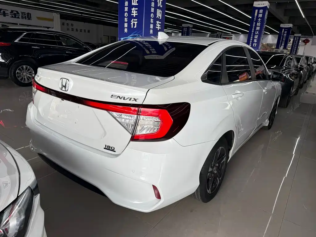 Honda Envix — фото 4