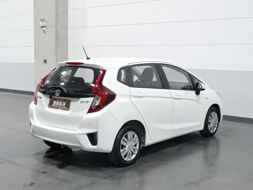 Honda Fit — фото 2