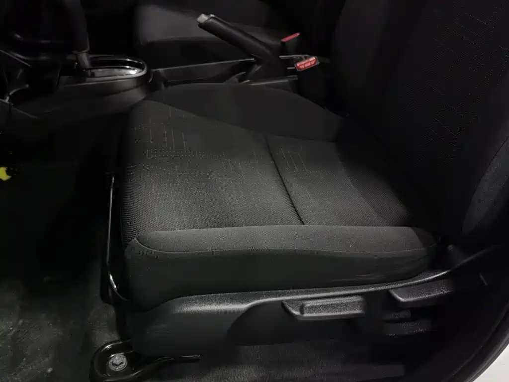Honda Fit — фото 20