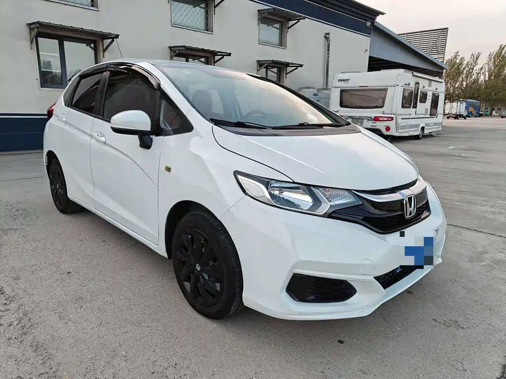 Honda Fit — фото 3