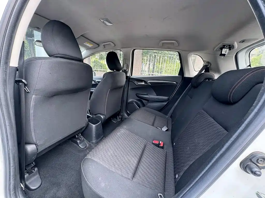 Honda Fit — фото 6