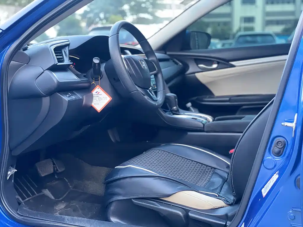 Honda Civic — фото 4