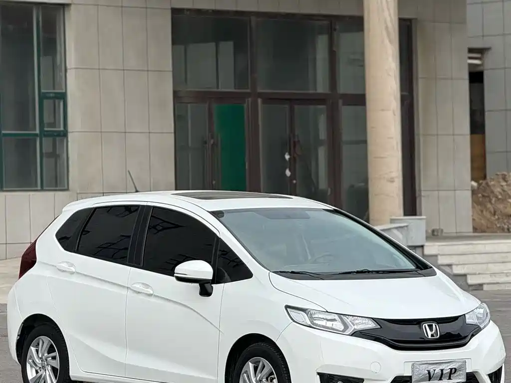 Honda Fit — фото 3