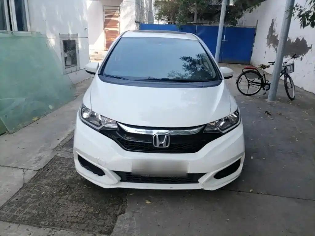 Honda Fit — фото 3