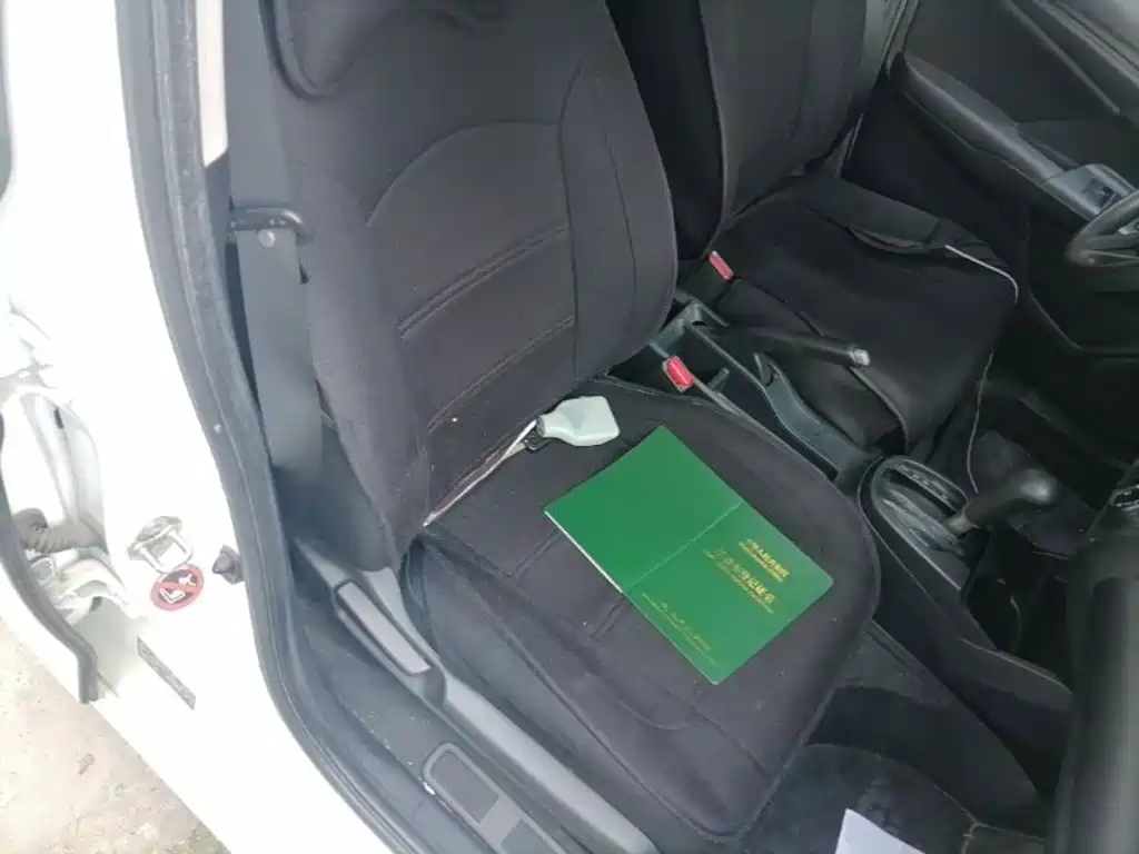 Honda Fit — фото 25
