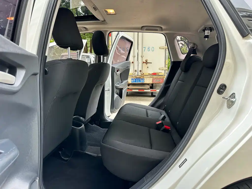 Honda Fit — фото 5