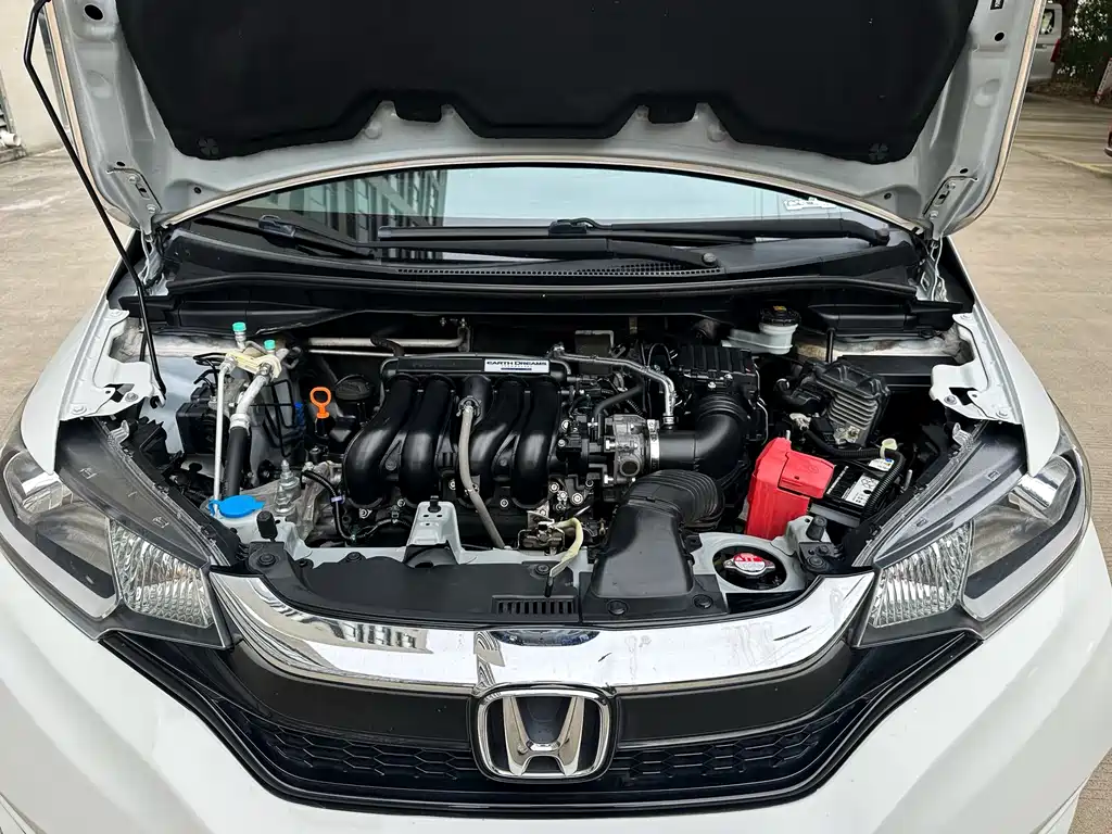 Honda Fit — фото 9