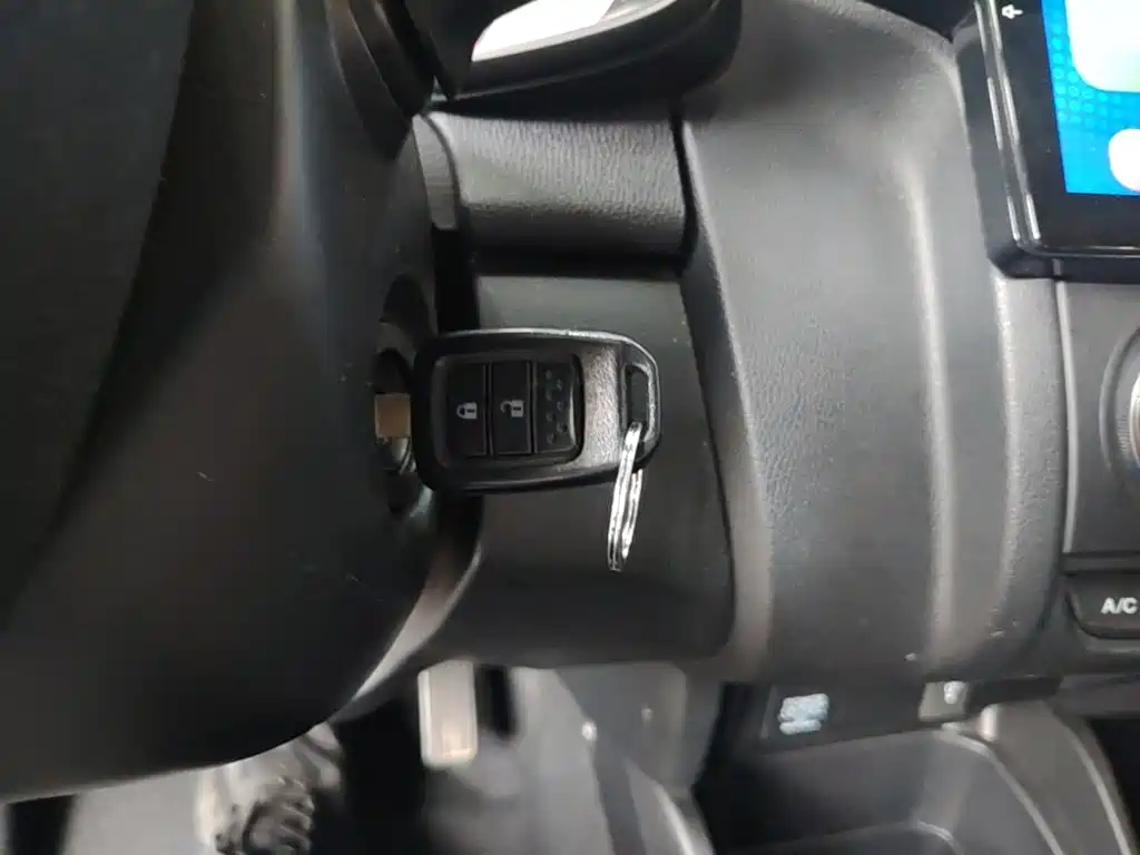Honda Fit — фото 9