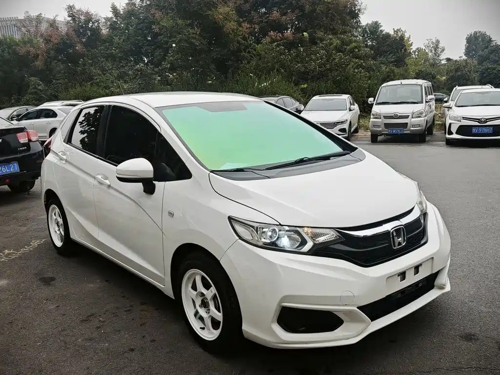 Honda Fit — фото 3