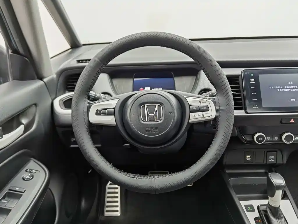 Honda Fit — фото 11