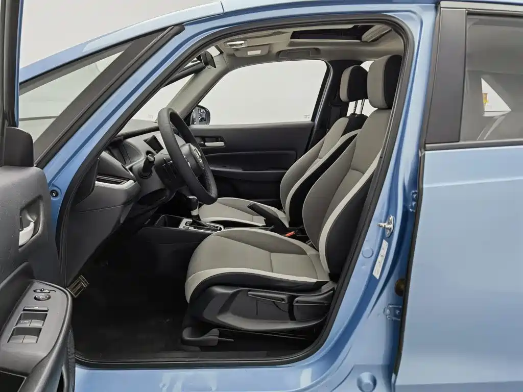 Honda Fit — фото 10