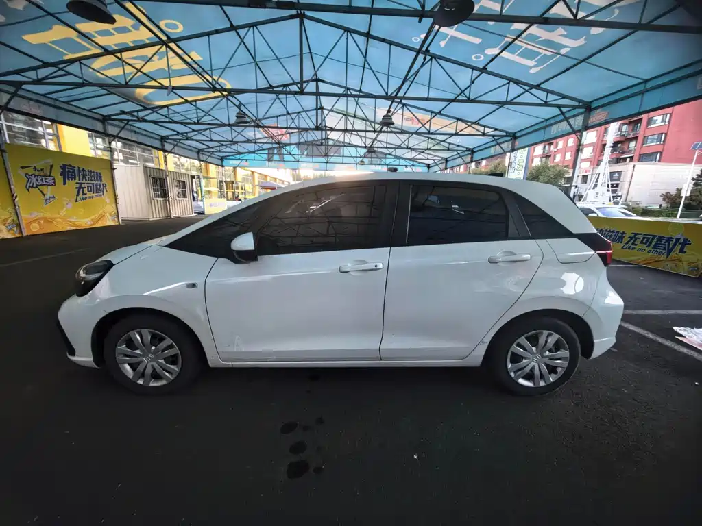 Honda Fit — фото 2