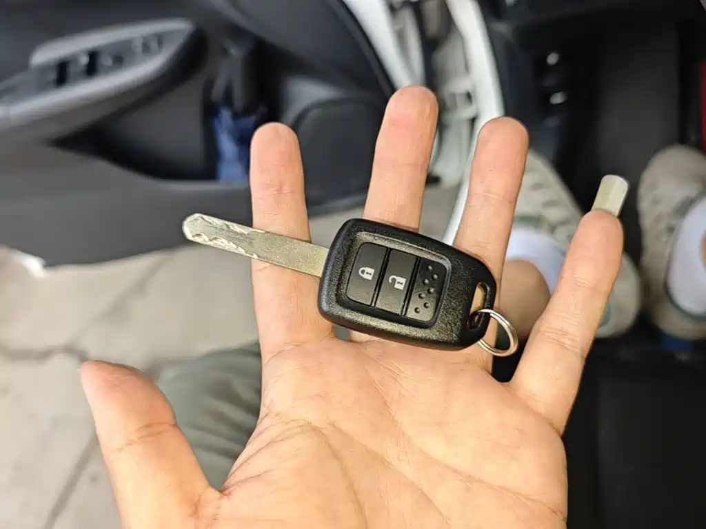 Honda Fit — фото 9