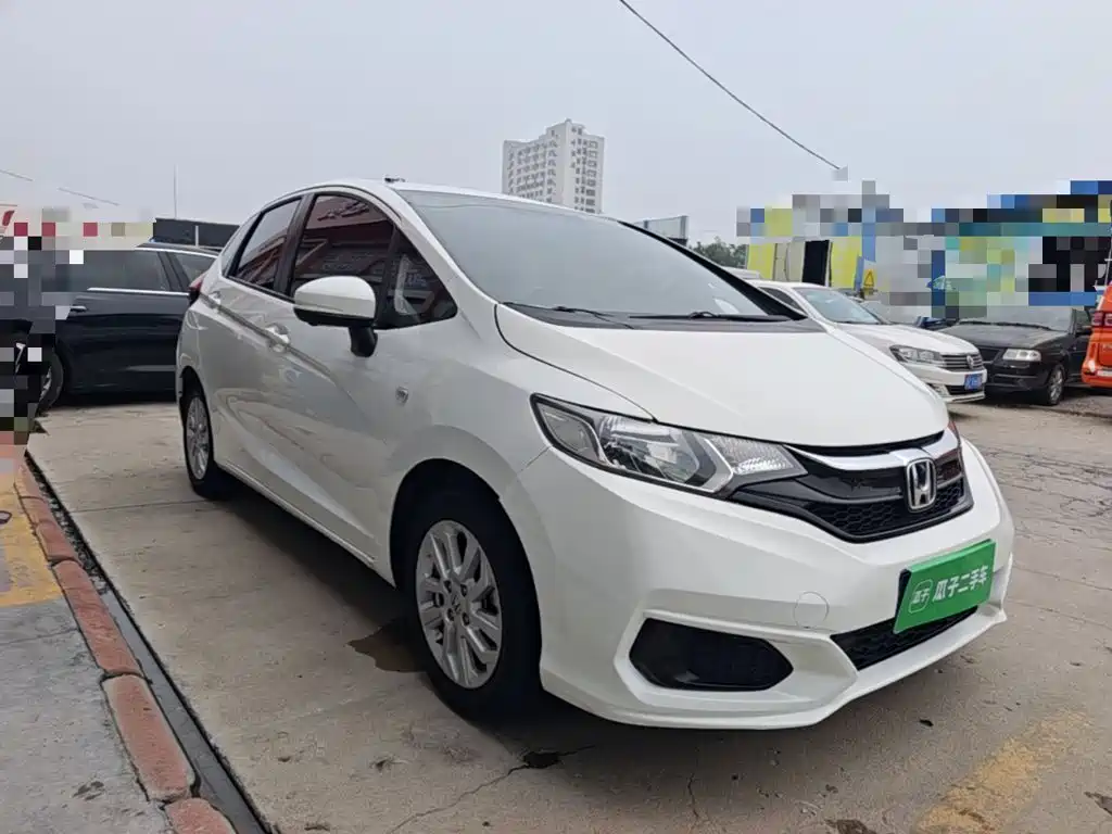 Honda Fit — фото 4