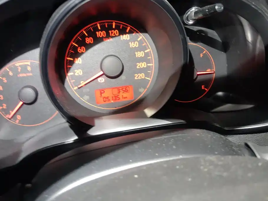 Honda Fit — фото 14