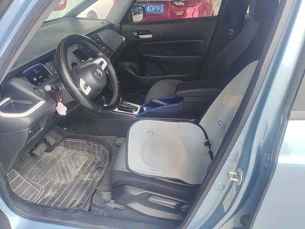 Honda Fit — фото 15