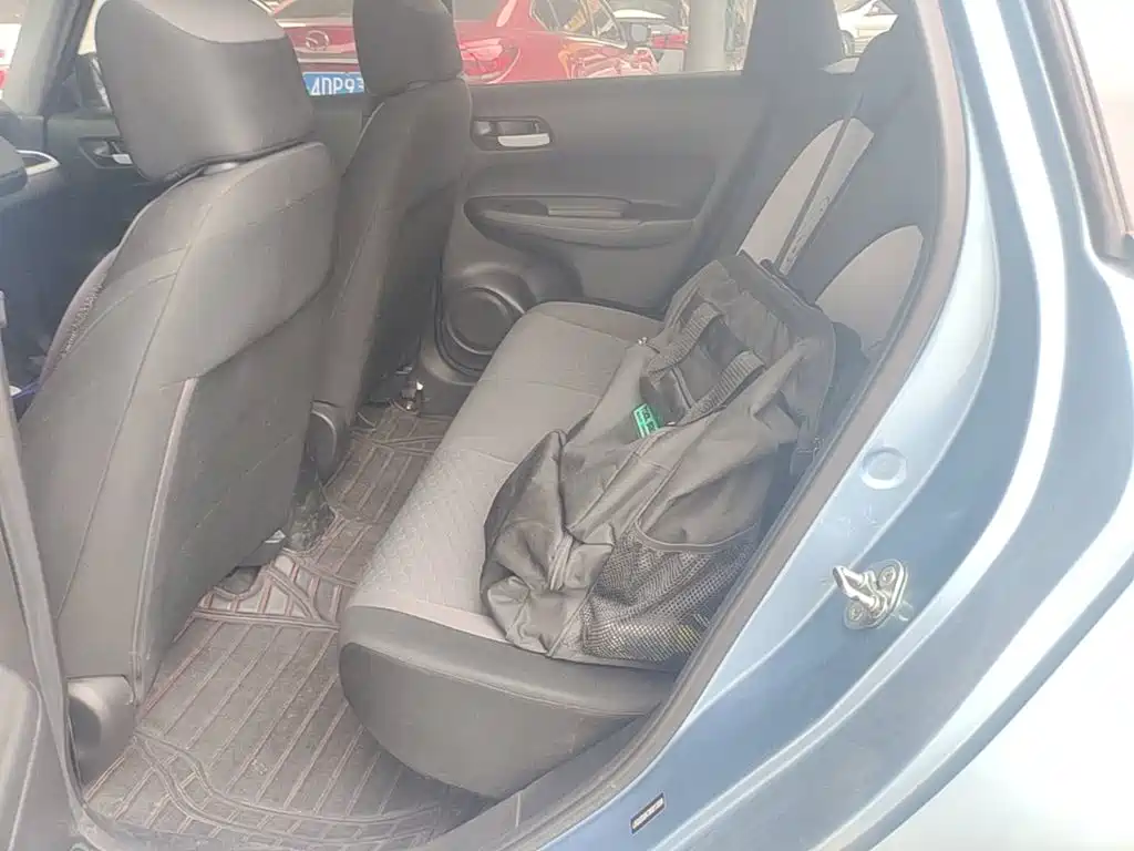 Honda Fit — фото 17