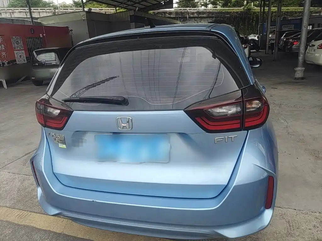 Honda Fit — фото 6